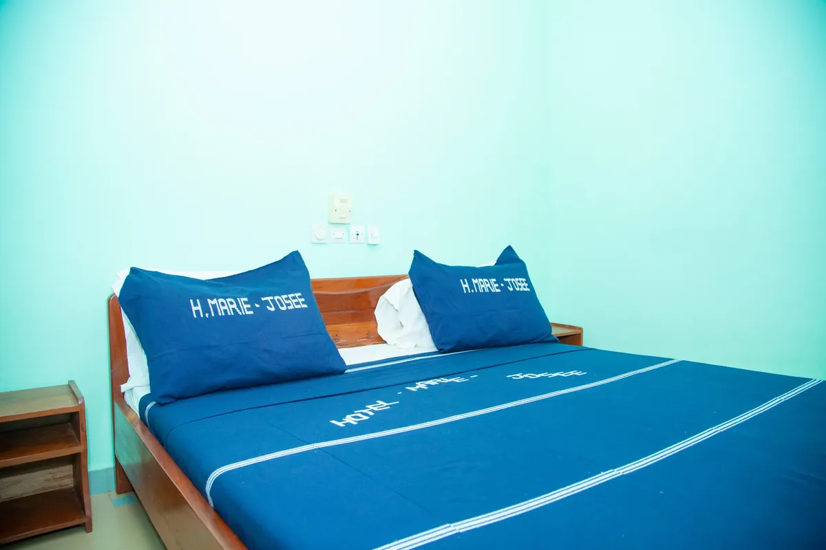 Intérieur d’une chambre des Résidences Marie-Josée ; sélection provisoire pour cette catégorie