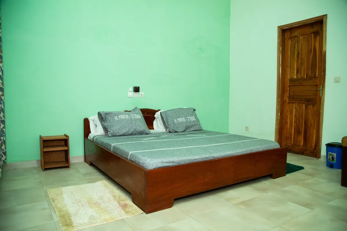 Intérieur d’une chambre des Résidences Marie-Josée ; sélection provisoire pour cette catégorie